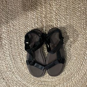Mens Vince Sandals (Teva Style)